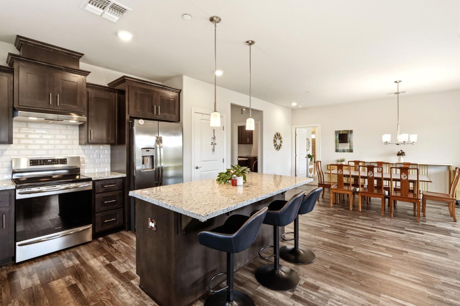 912 Hogan Road Galt, CA 95632 - Photo 12 of 39