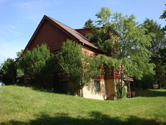 117 Coleman Cliff Road Lewisburg, WV 24901 - Photo 31 of 34 Gallery Image 31