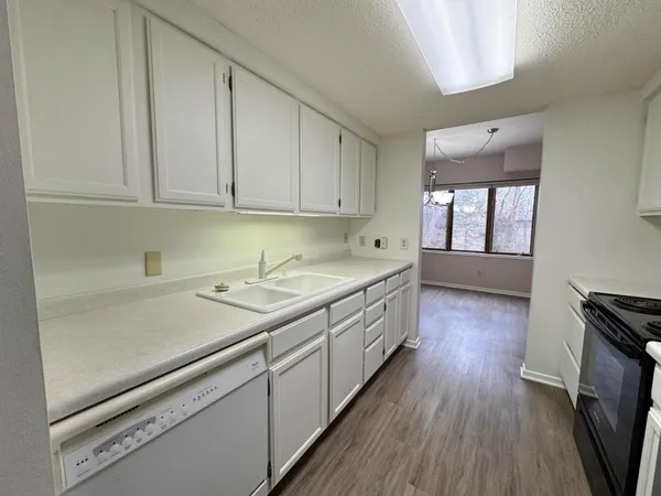 $143,000 | 200 Willow Court, Unit 2A, Fergus Falls, MN 56537