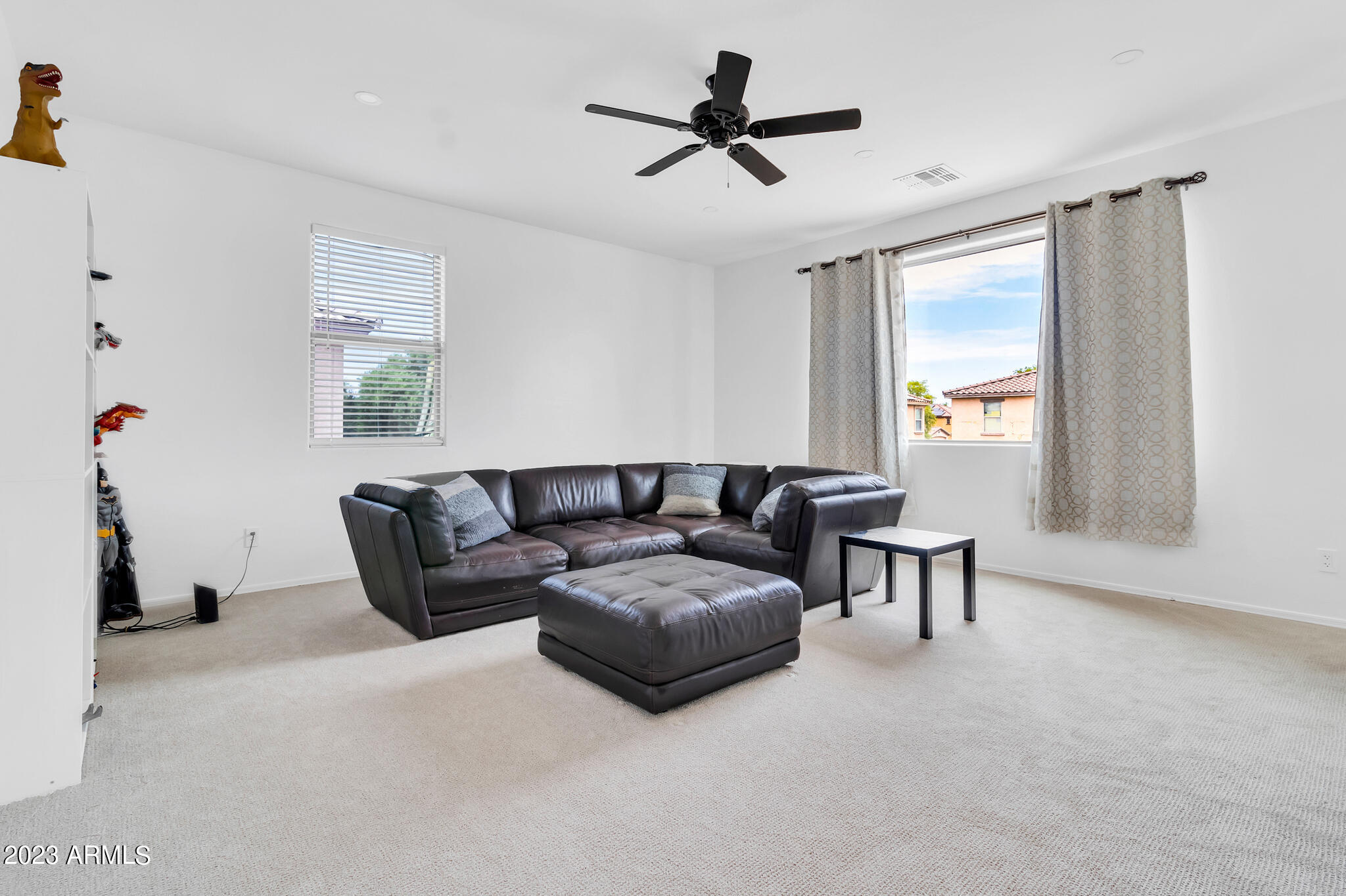 13646 West Redfield Road Surprise, AZ 85379 - Photo 28 of 35 13646 W Redfield Rd-38