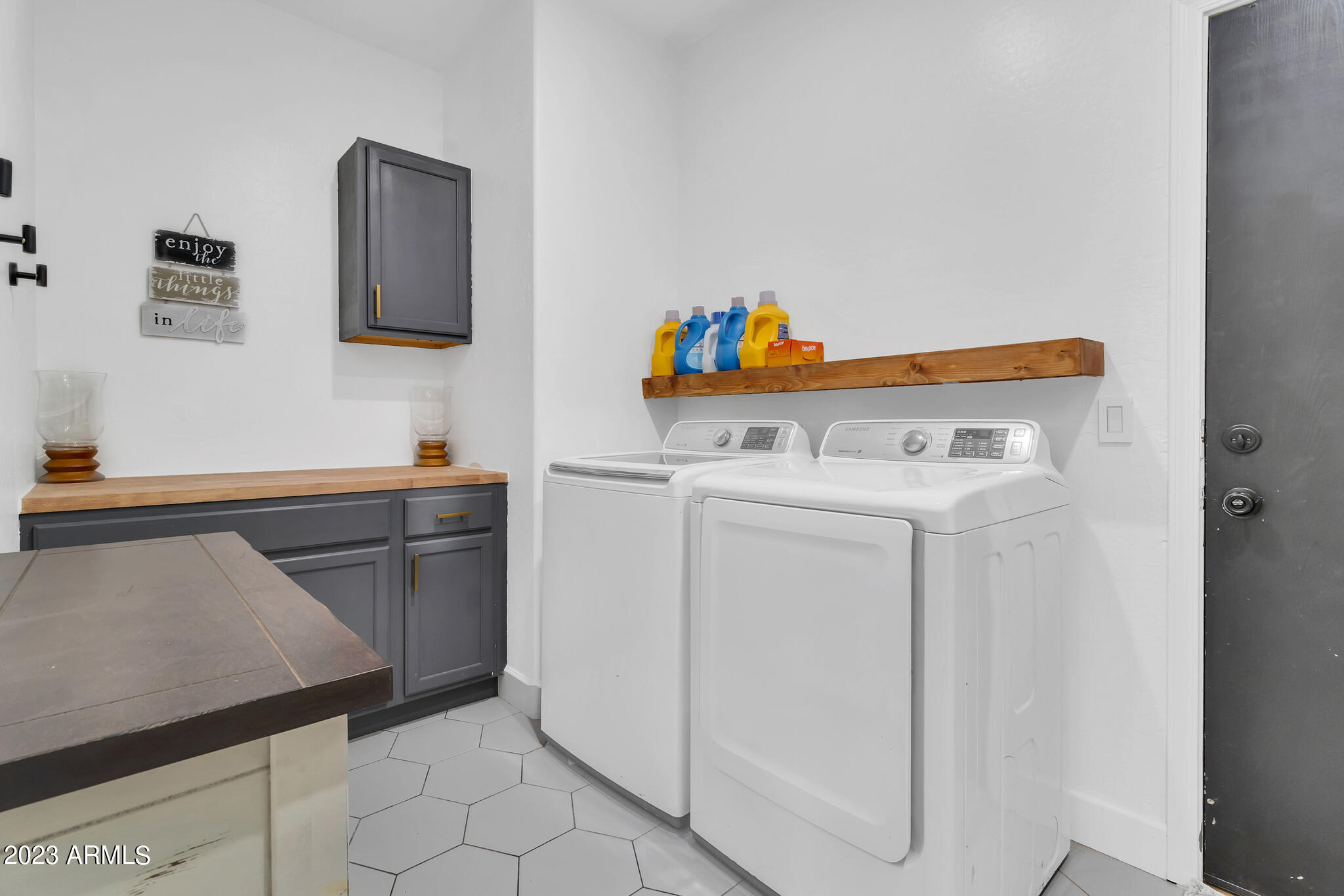 13646 West Redfield Road Surprise, AZ 85379 - Photo 29 of 35 13646 W Redfield Rd-39