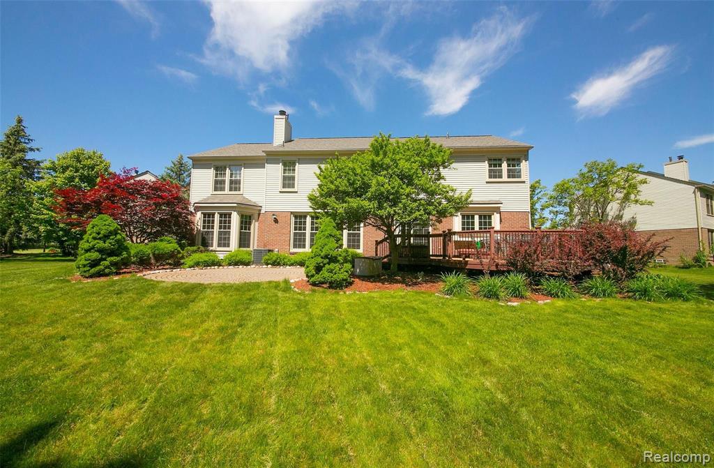 46559 Inverness Road Canton, MI 48188 - Photo 45 of 48