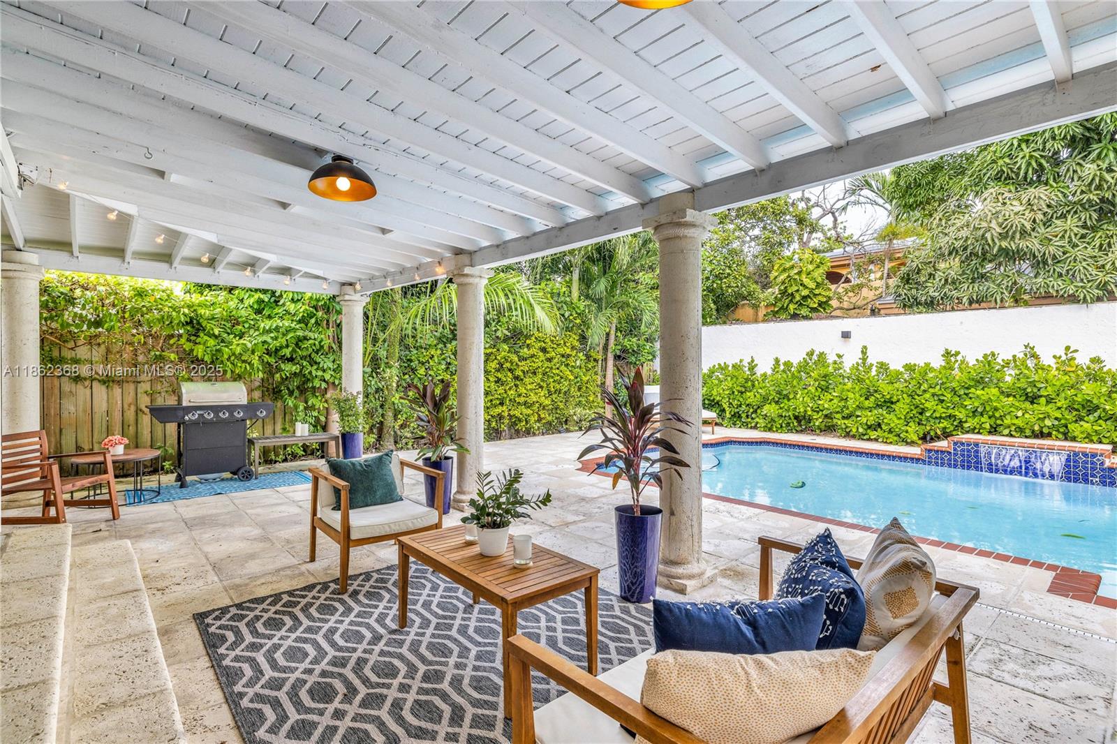 341 Southwest 21st Road Miami, FL 33129 - Photo 4 of 36 a outdoor space with furniture