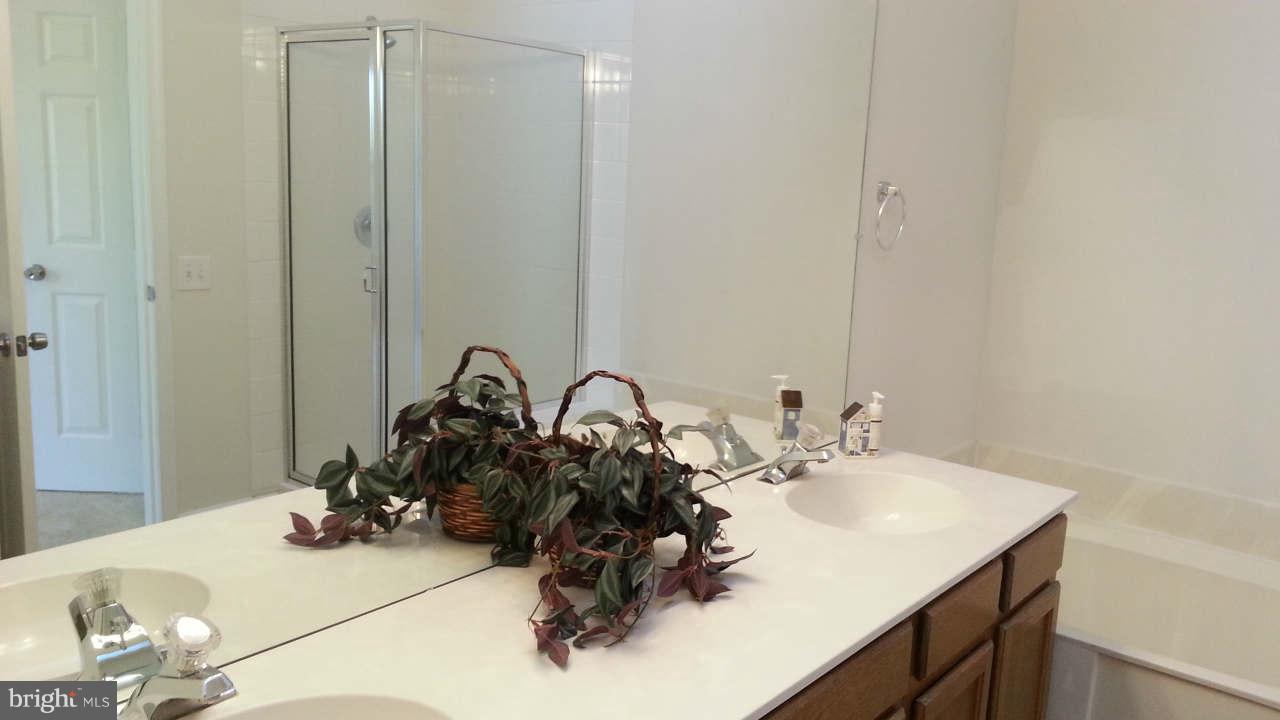 200 Harrogate Road Fredericksburg, VA 22406 - Photo 13 of 22 Bath (Master)