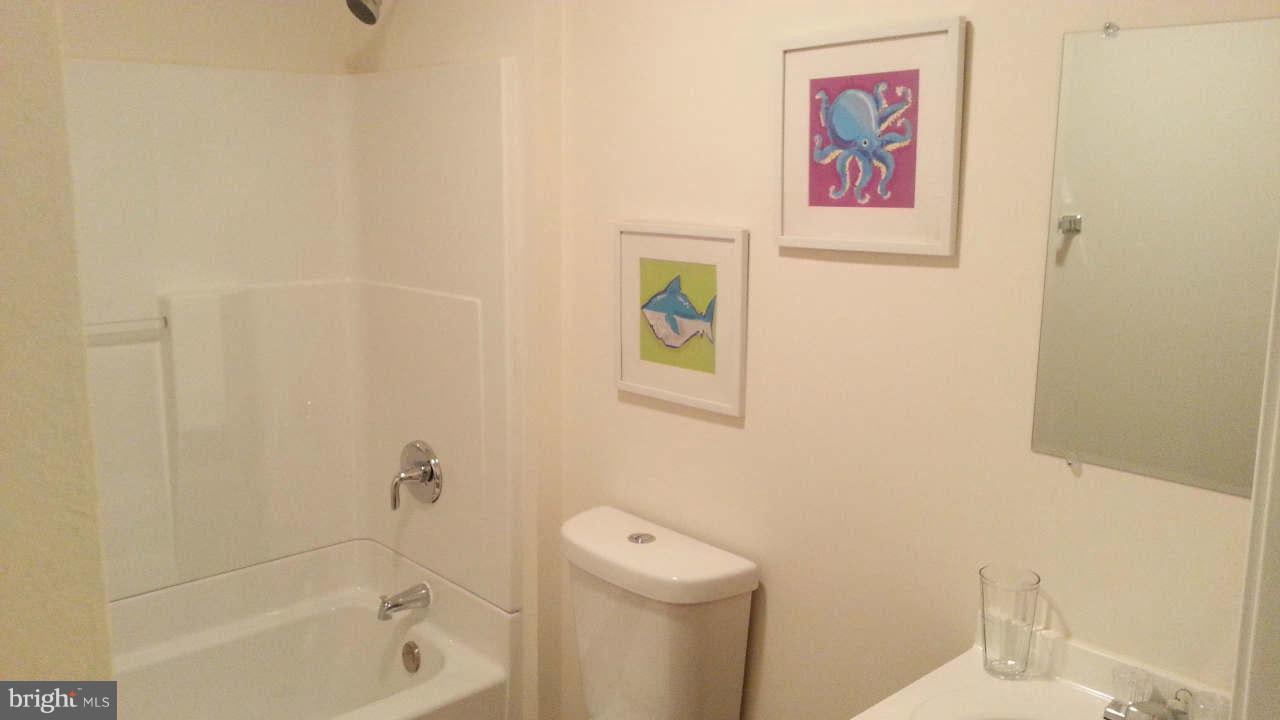 200 Harrogate Road Fredericksburg, VA 22406 - Photo 20 of 22 Bath