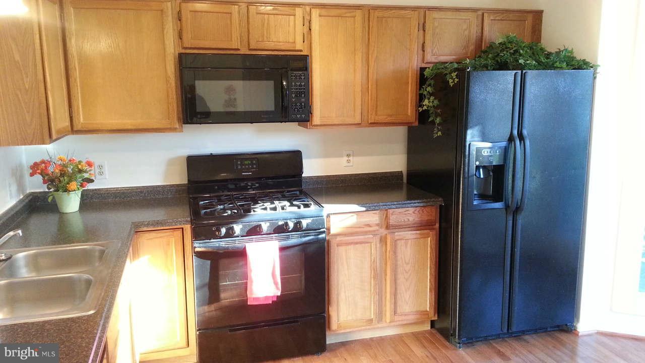 200 Harrogate Road Fredericksburg, VA 22406 - Photo 4 of 22 Kitchen
