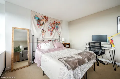 $180,000 | 2626 North Lakeview Avenue, Unit 2506, Chicago, IL 60614