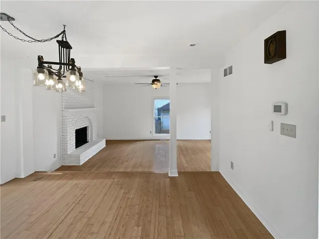 $307,000 | 7518 Northwest 76 Place, Kansas City, MO 64152