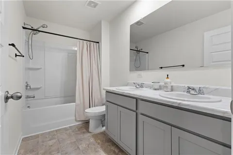 $400,000 | 1241 Richmond Court Southeast, Atlanta, GA 30354