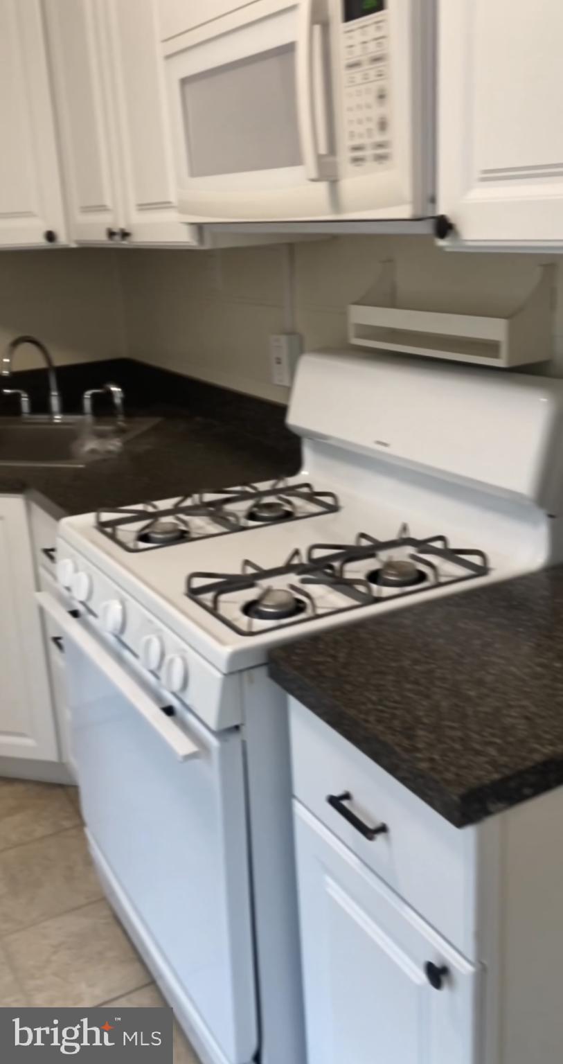 218 Ripka Street, Unit 1 Philadelphia, PA 19127 - Photo 10 of 14