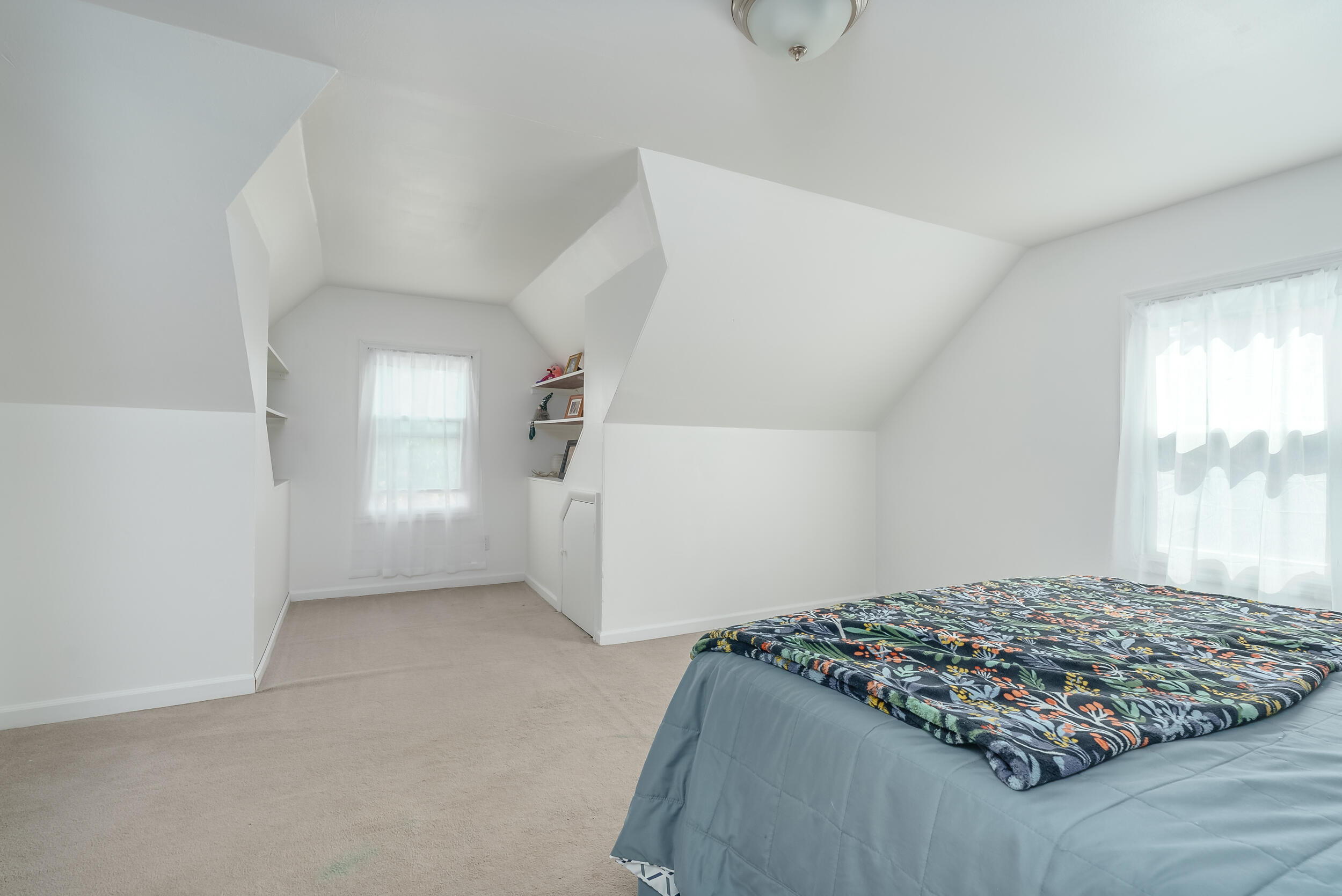 10032 Portage Road Portage, MI 49002 - Photo 26 of 41 Portage_Rd_10032_Portage_49002-25