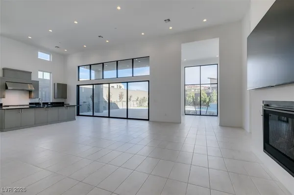 $12,000 | 10710 Agate Clfs Avenue, Las Vegas, NV 89135