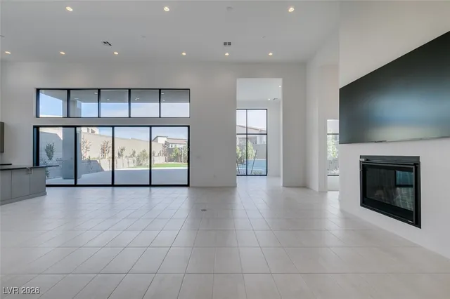 $12,000 | 10710 Agate Clfs Avenue, Las Vegas, NV 89135