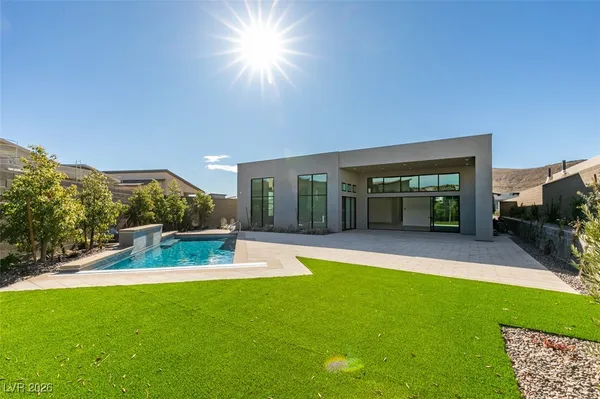 $11,000 | 10710 Agate Clfs Avenue, Las Vegas, NV 89135