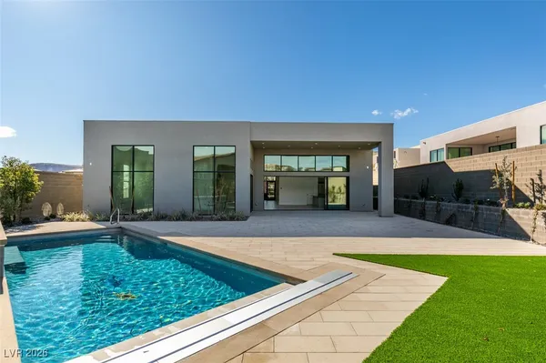 $12,000 | 10710 Agate Clfs Avenue, Las Vegas, NV 89135