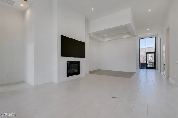 $12,000 | 10710 Agate Clfs Avenue, Las Vegas, NV 89135