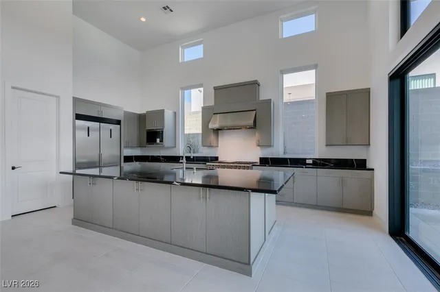 $12,000 | 10710 Agate Clfs Avenue, Las Vegas, NV 89135