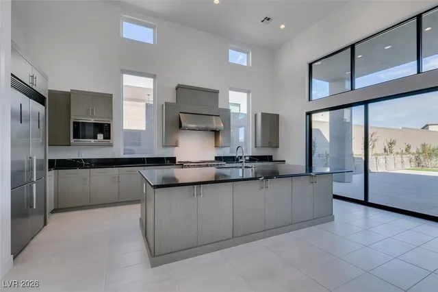 $12,000 | 10710 Agate Clfs Avenue, Las Vegas, NV 89135