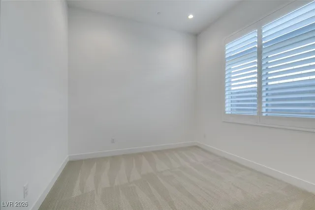 $12,000 | 10710 Agate Clfs Avenue, Las Vegas, NV 89135