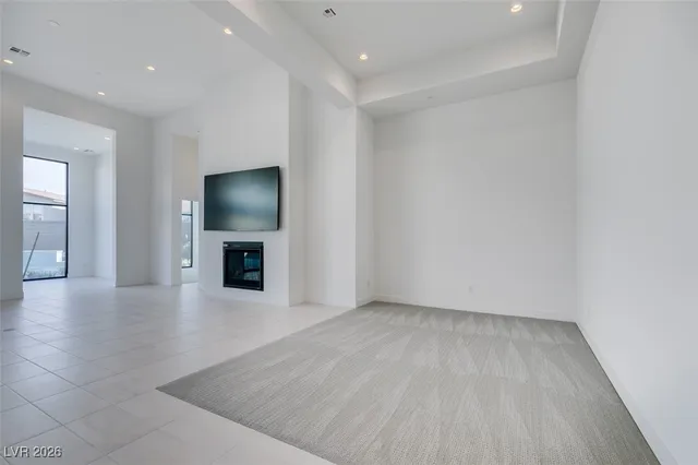 $12,000 | 10710 Agate Clfs Avenue, Las Vegas, NV 89135