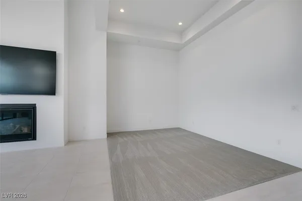 $12,000 | 10710 Agate Clfs Avenue, Las Vegas, NV 89135