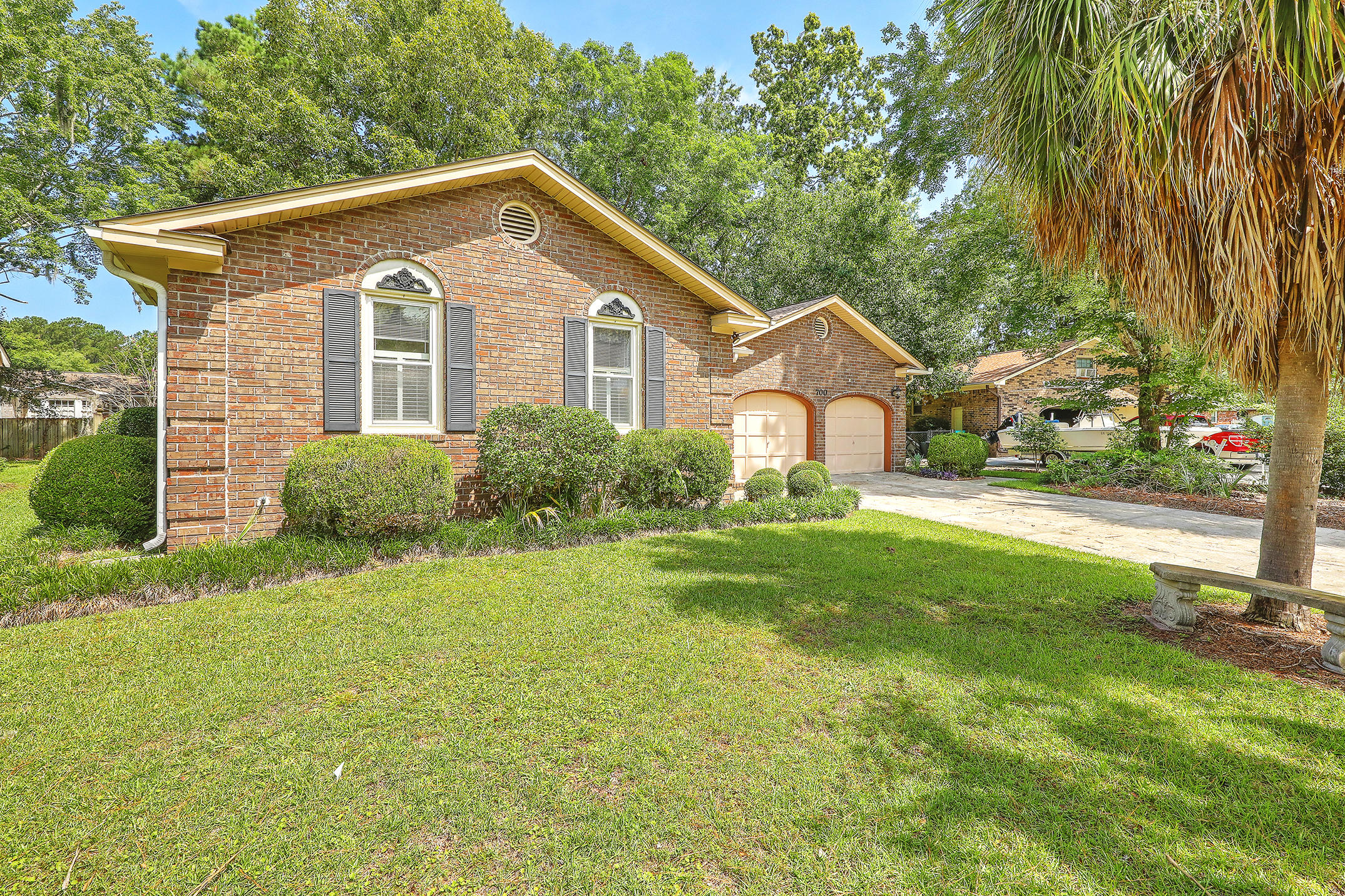700 Cluster Pines Road Ladson, SC 29456 - Photo 4 of 34 1R3A3769_70_71