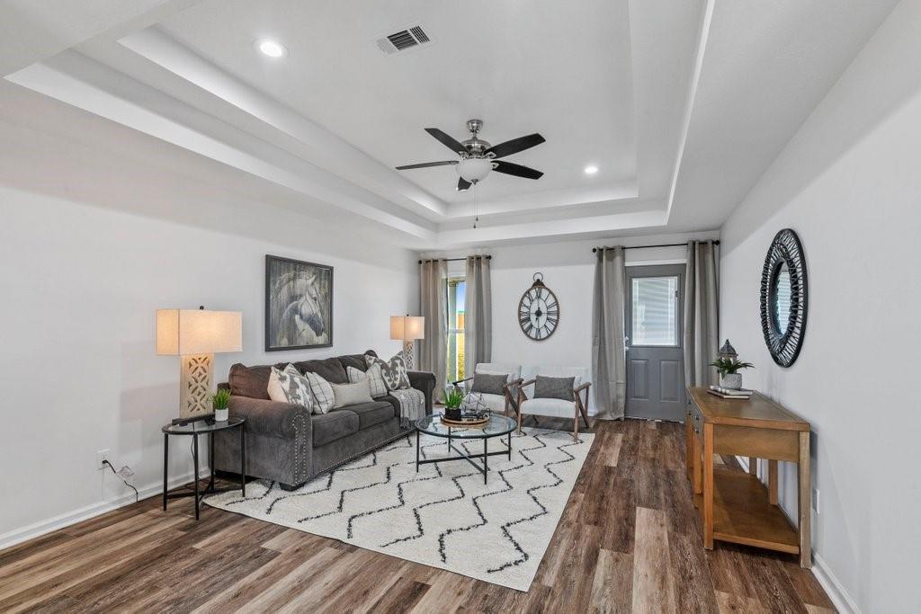 2638 Southern Ridge Road Lake Charles, LA 70607 - Photo 3 of 16 Gallery Image 3