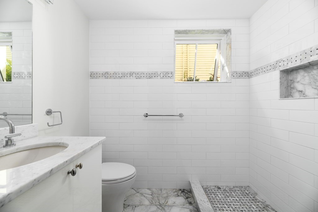 75 Inman Street, Unit 75 Cambridge, MA 02139 - Photo 23 of 25 Gallery Image 23