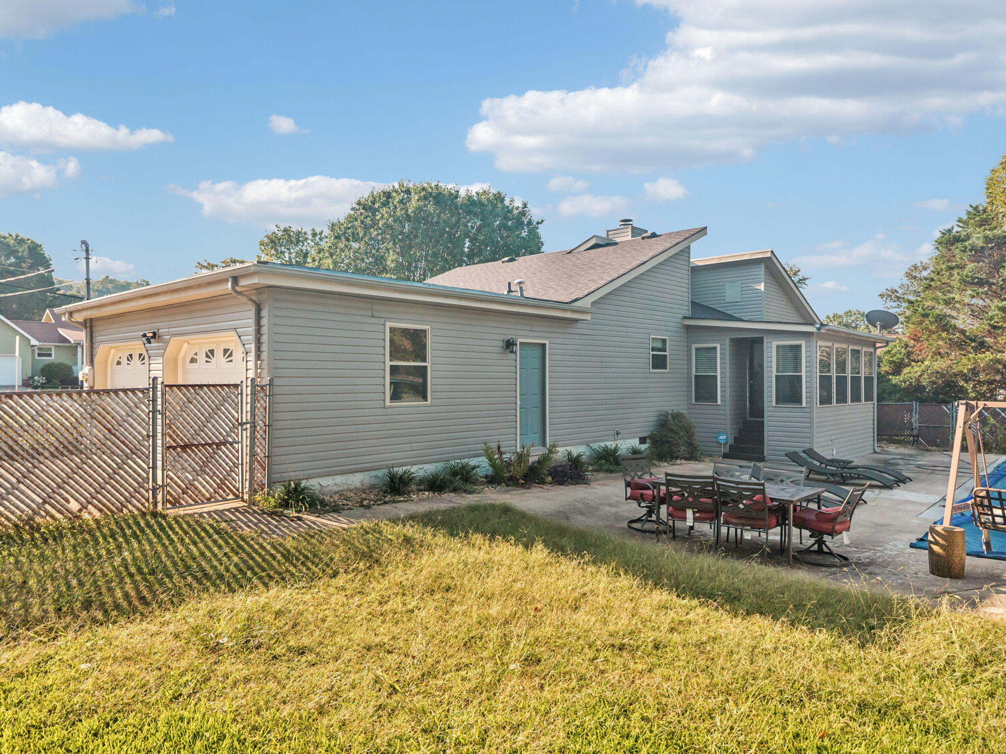 252 Overbrook Drive Rossville, GA 30741 - Photo 5 of 35 D581E000-8048-4B55-8EE4-E5B90AC7B91D