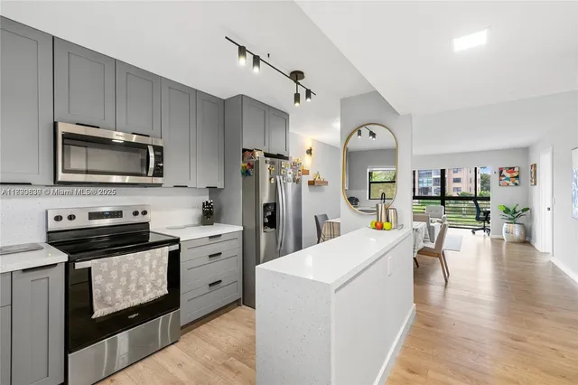 $193,000 | 10444 Northwest 30th Court, Unit 202, Sunrise, FL 33322