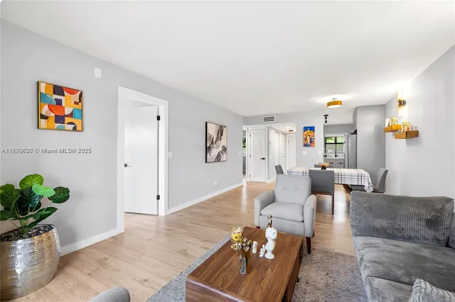 $193,000 | 10444 Northwest 30th Court, Unit 202, Sunrise, FL 33322