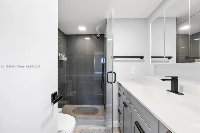 $193,000 | 10444 Northwest 30th Court, Unit 202, Sunrise, FL 33322