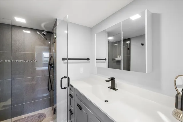 $193,000 | 10444 Northwest 30th Court, Unit 202, Sunrise, FL 33322