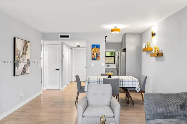 $193,000 | 10444 Northwest 30th Court, Unit 202, Sunrise, FL 33322