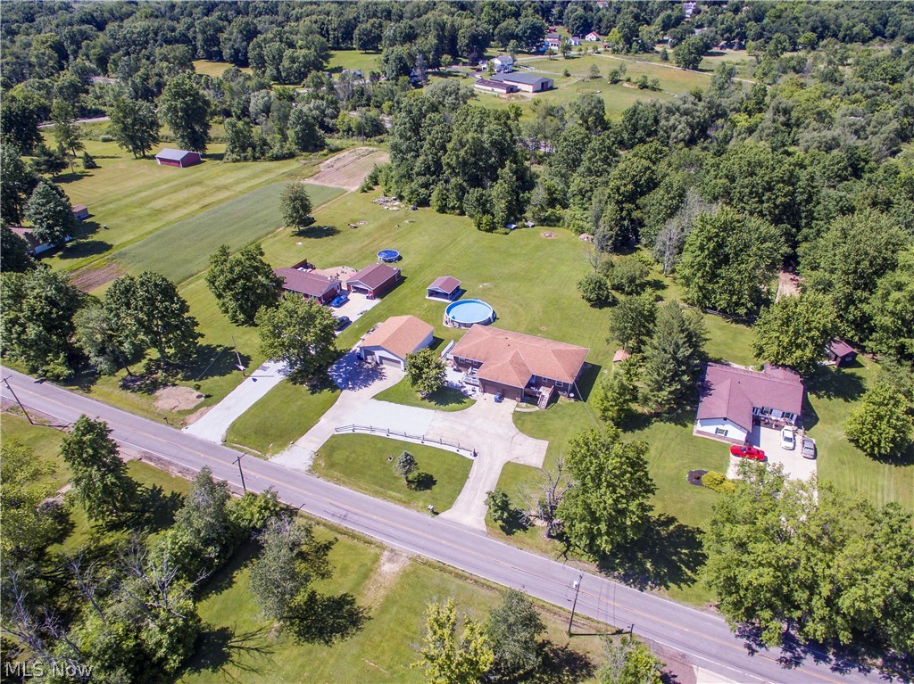 3255 Hommon Road Ravenna, OH 44266 - Photo 4 of 27 Gallery Image 4