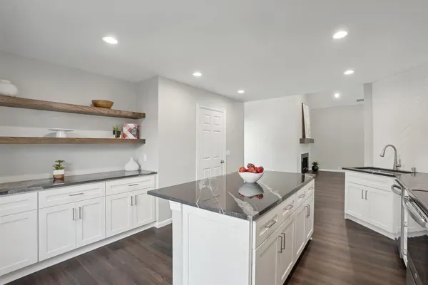 $3,100 | 10417 Burgundy Drive, Frisco, TX 75035