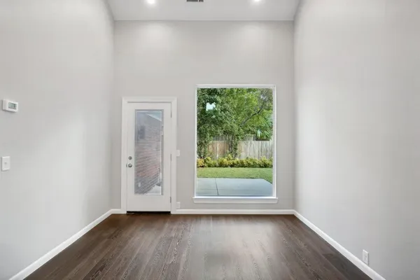 $3,100 | 10417 Burgundy Drive, Frisco, TX 75035