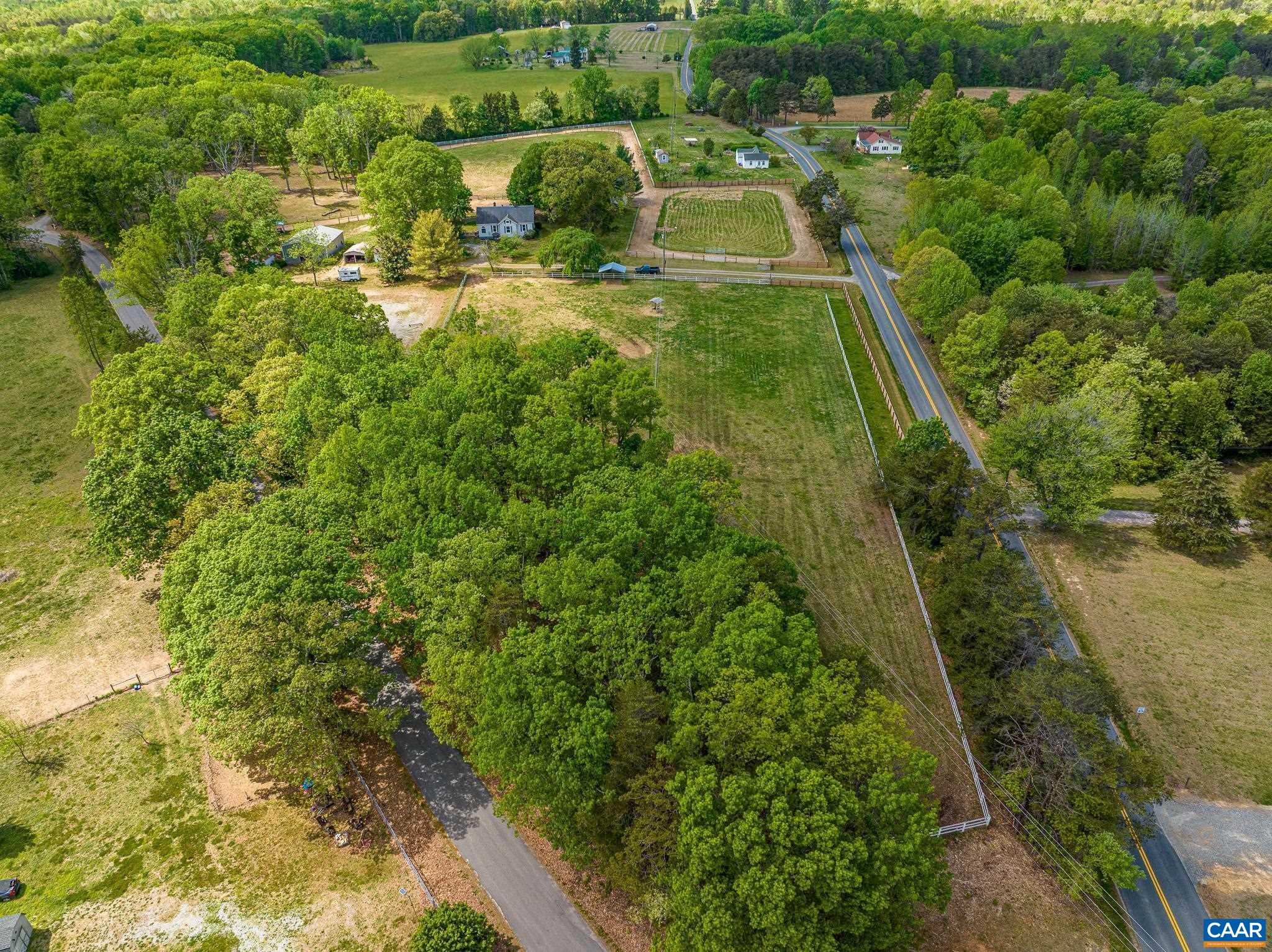 12500 Shannon Hill Road Louisa, VA 23093 - Photo 57 of 59 a view of a garden