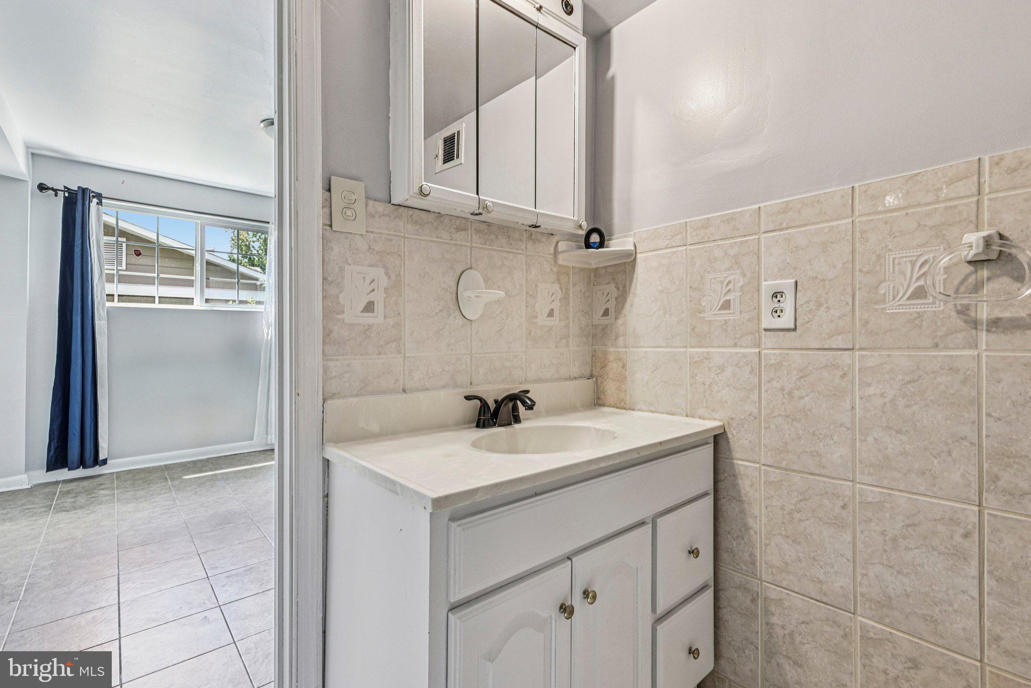 6602 Cipriano Road Lanham, MD 20706 - Photo 37 of 51 Gallery Image 37