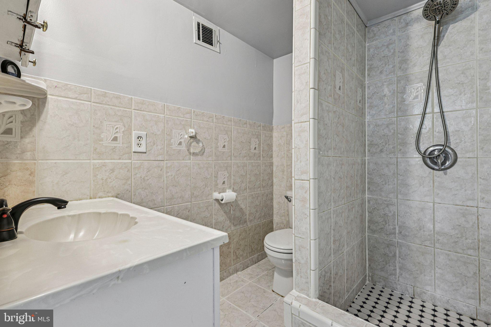 6602 Cipriano Road Lanham, MD 20706 - Photo 38 of 51 Gallery Image 38