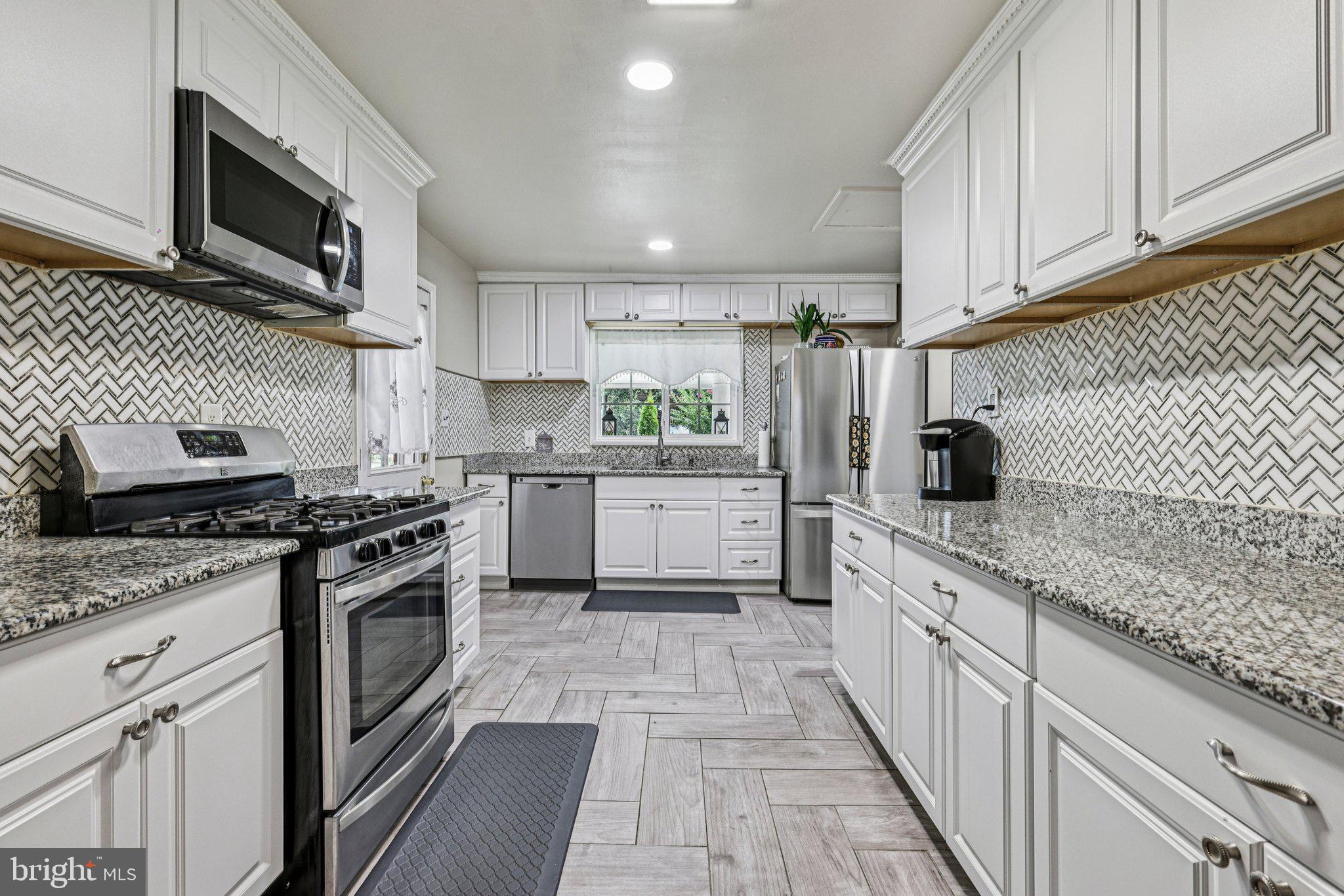 6602 Cipriano Road Lanham, MD 20706 - Photo 9 of 51 Gallery Image 9