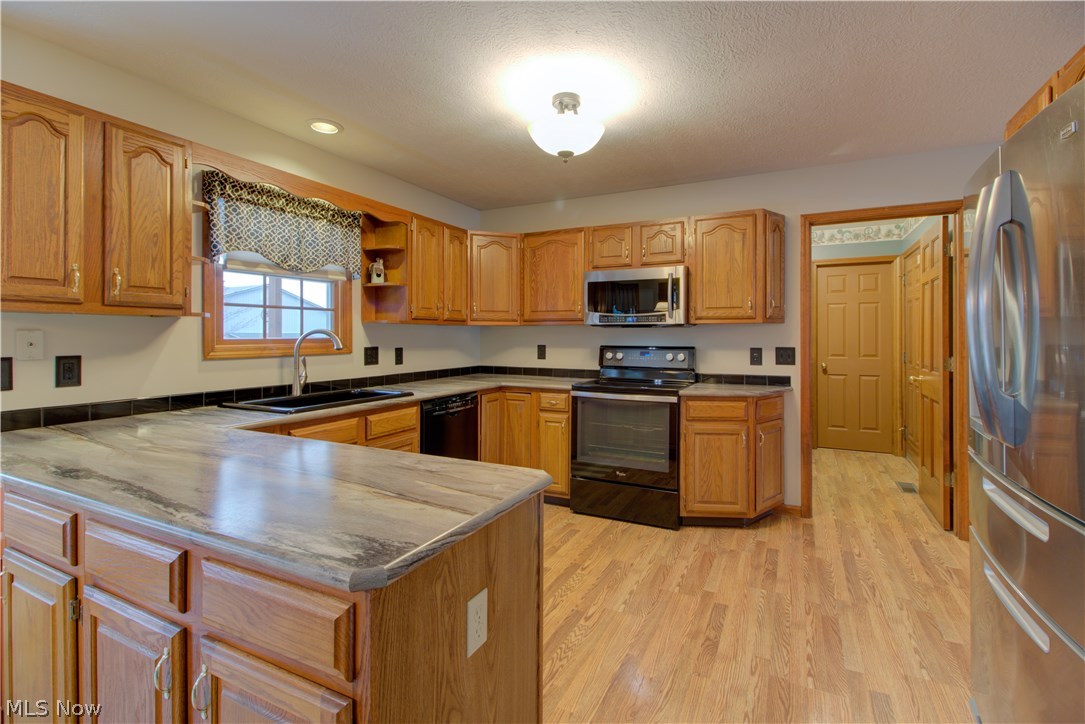 2160 Sunnyside Road Vermilion, OH 44089 - Photo 5 of 35 Gallery Image 5