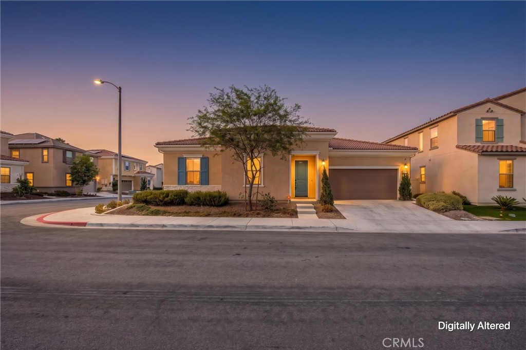 493 West Buttercup Lane Rialto, CA 92376 - Photo 1 of 37 Gallery Image 1