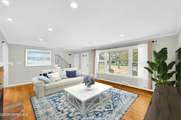 $1,899,000 | 304 8th Avenue, Sea Girt, NJ 08750