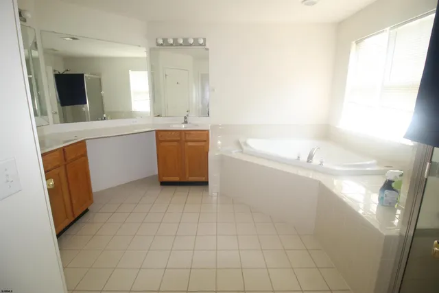 $3,800 | 159 Kensington Drive, Galloway Township, NJ 08205