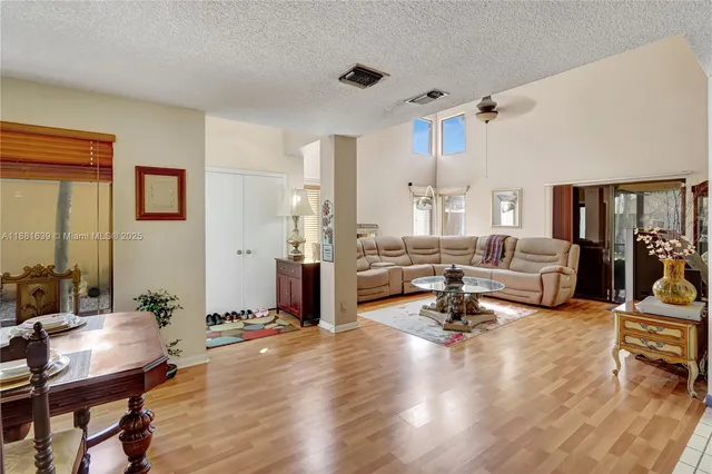 $520,000 | 3620 Northwest 20th Street, Coconut Creek, FL 33066