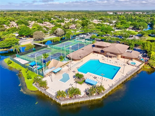 $520,000 | 3620 Northwest 20th Street, Coconut Creek, FL 33066