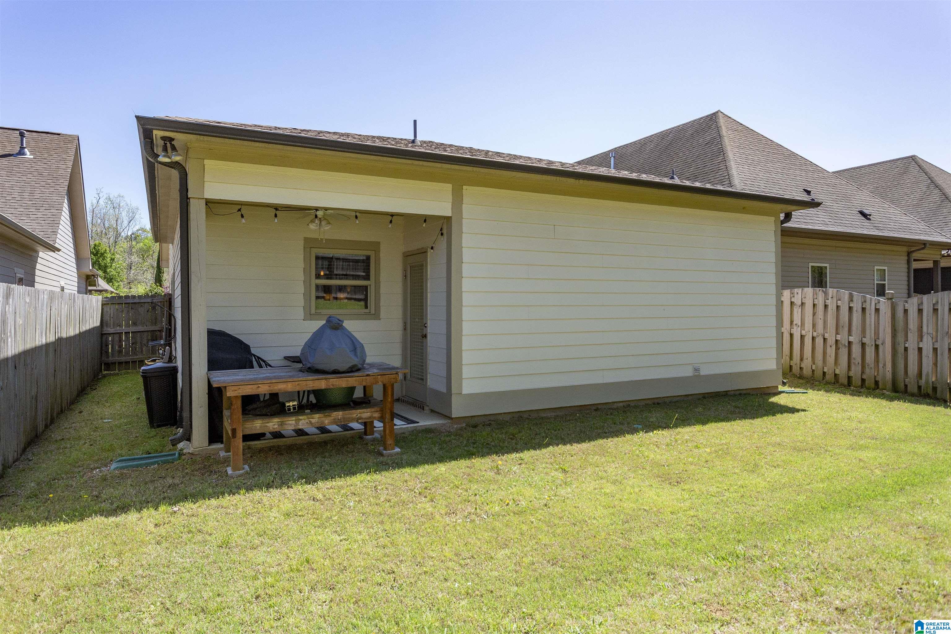 162 Sharpe Street Sterrett, AL 35147 - Photo 8 of 50