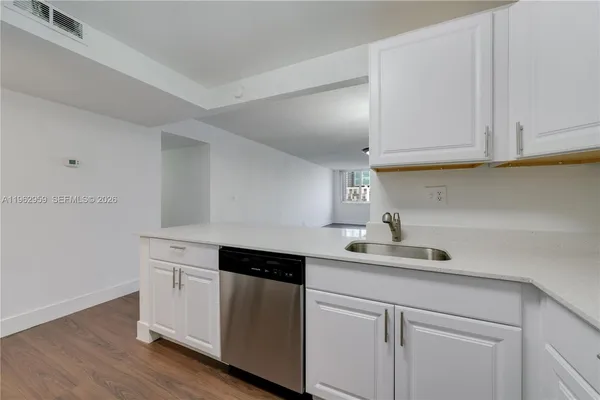 $4,500,000 | 9001-9143 Southwest 77th Avenue, Miami, FL 33156