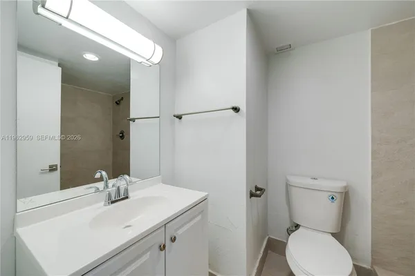 $4,500,000 | 9001-9143 Southwest 77th Avenue, Miami, FL 33156